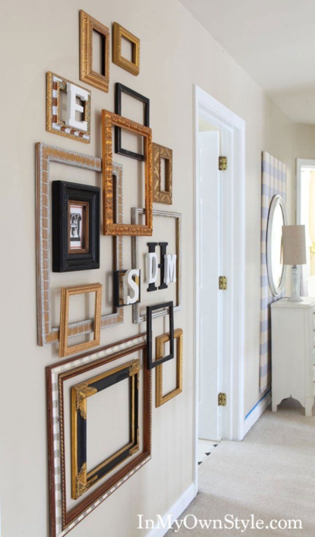 Niche Utama 2  Ways To Decorate With Picture Frames Like A Pro